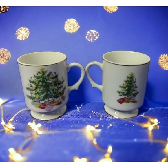 Lefton Hand Painted Gold Banded Christmas Tree Footed Holiday Mugs (Set of 2) - Picture 1 of 8